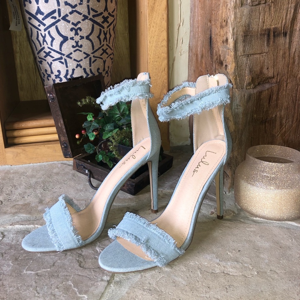 ✅SOLD! New Trendy Denim Open Toe Heels